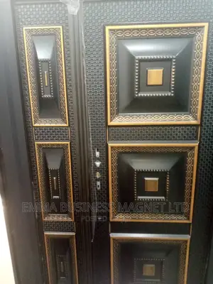 High-Quality 4ft Cast Turkey Door