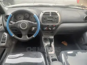Toyota RAV4 2.0 4x4 Executive 2004 Silver