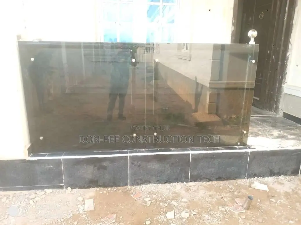 Frameless Glass Handrail