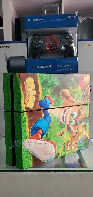 Playstation 4 Console