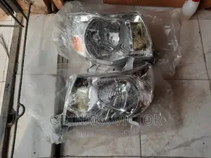 Complete Headlamp Toyota Tacoma 2005 Model Brand New One