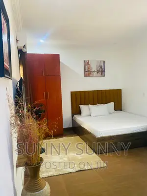 Lovely Entire Studio