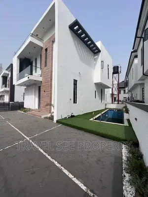 Furnished 4bdrm Duplex in Private Estate Lekki for sale