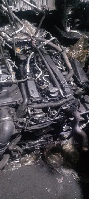 Mercedes Benz Engine