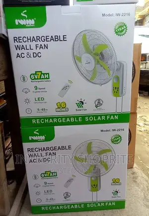 Iwin ENERGY Rechargeable Table Fan