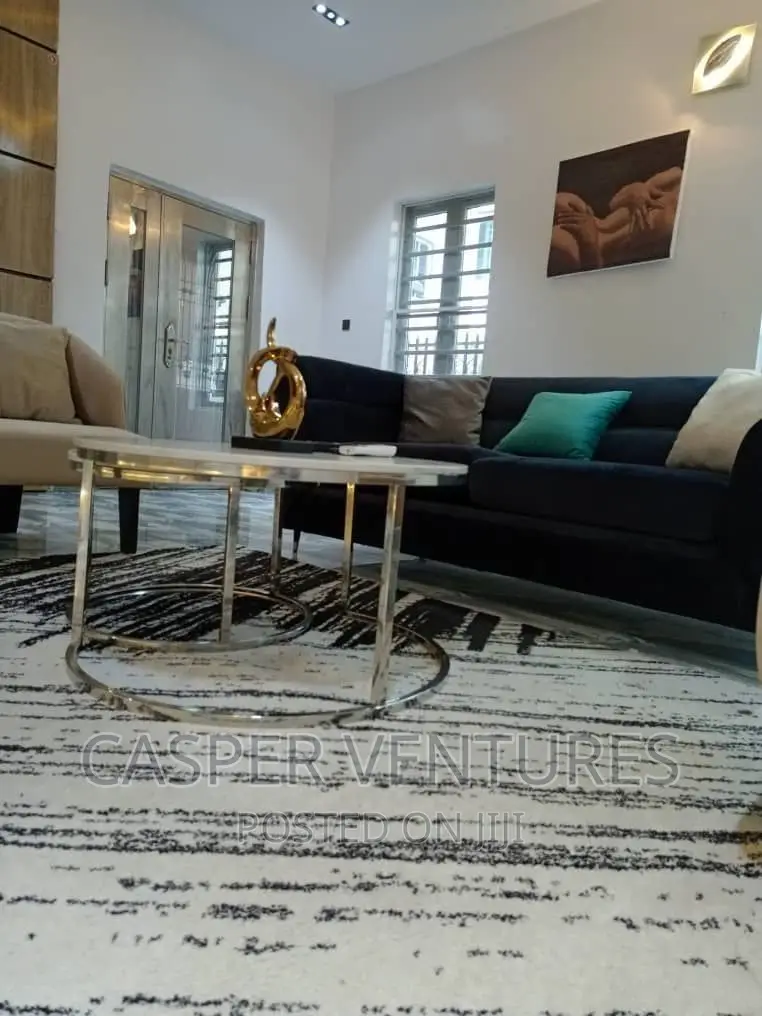 Furnished 1bdrm Room & Parlour in Osapa for rent