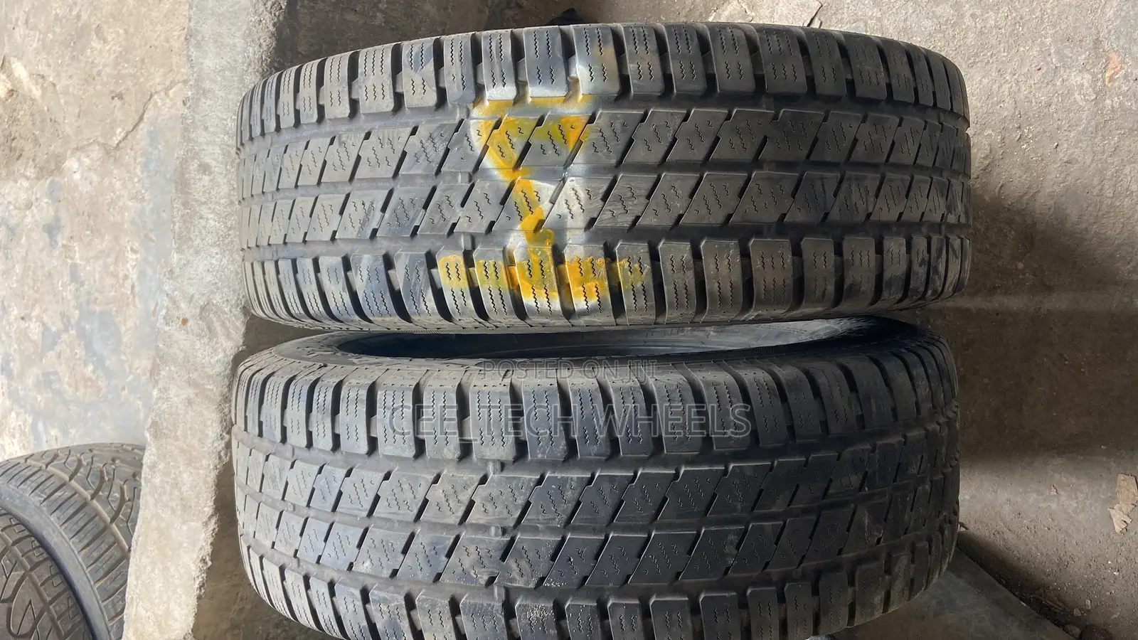 245/75r16 Lt
