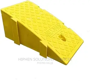 Rubber Kerb Ramp (15cm Height)