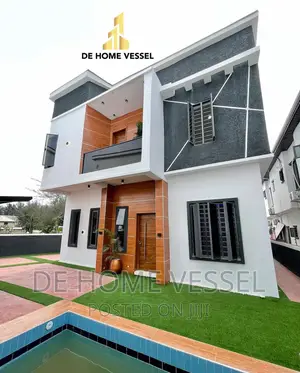 4bdrm Duplex in Ikota for sale