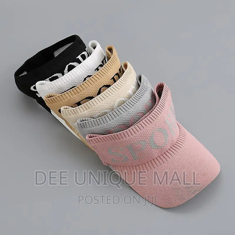 Knitted Wide Brim Baseball Hat
Unisex