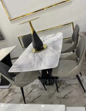 High Quality Dining Set