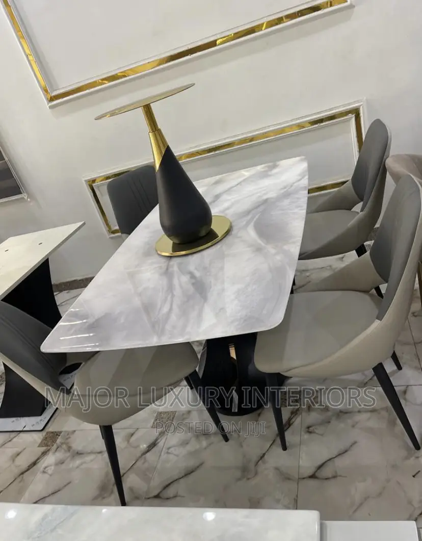 High Quality Dining Set