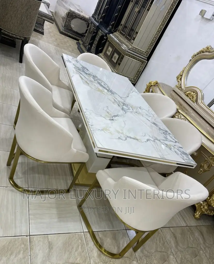 High Quality Dining Set