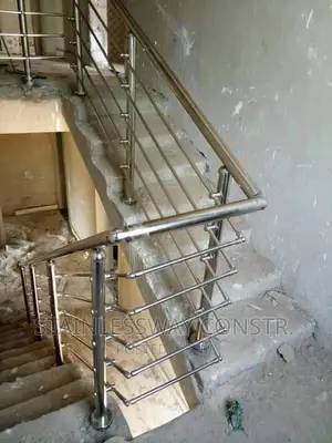 Stainless 5-Lining Railing Design