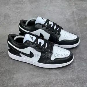 Original Quality Air Jordan 1 Low Og Panda Luxury Sneakers