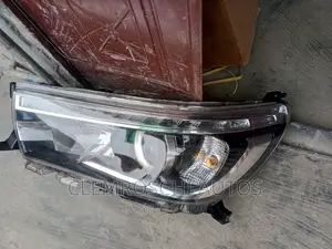 High Quality Certified Brand New LED Head Light Hilux 2016