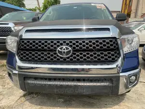 Toyota Tundra 2015 Blue