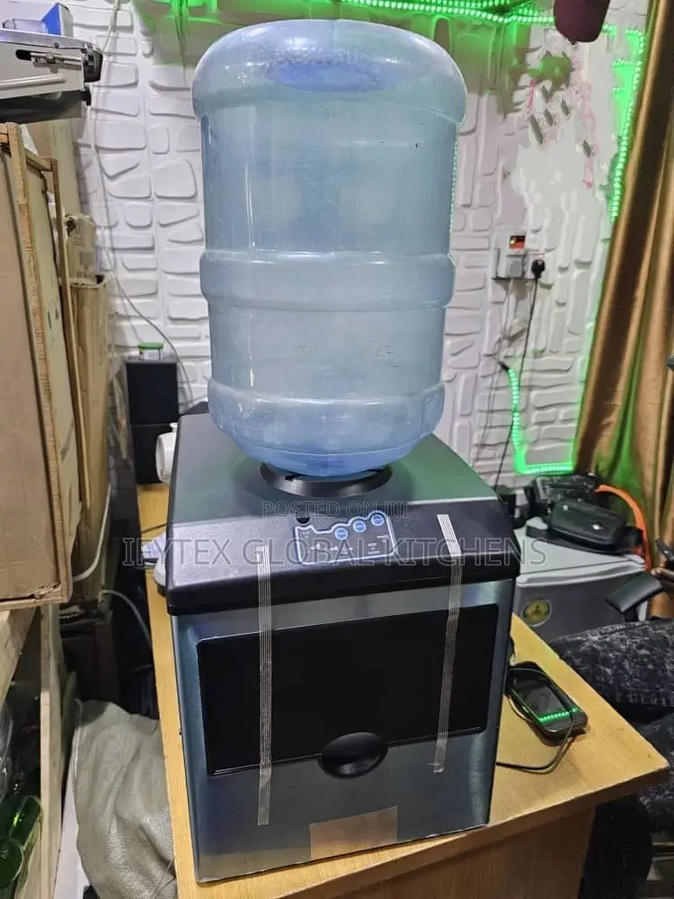Ice Cube Maker And Water Dispenser