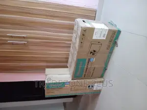 New in Hisense 1.5hp Inverter Ac-As12dk1