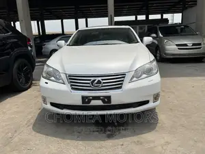 Lexus ES 350 2010 Silver