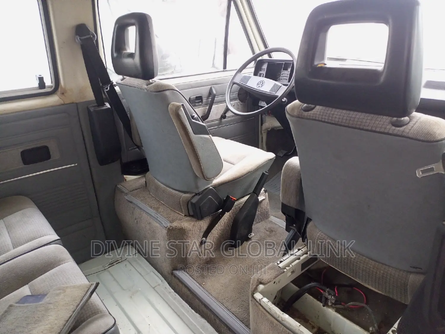 Volkswagen Transporter 2000 White