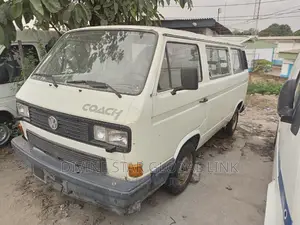 Volkswagen Transporter 2000 White