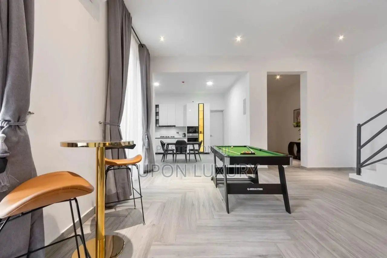 Luxury 4bed Terrace With Bath Tub, Snooker