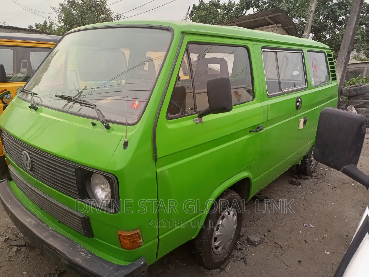 Volkswagen Transporter 2000 White