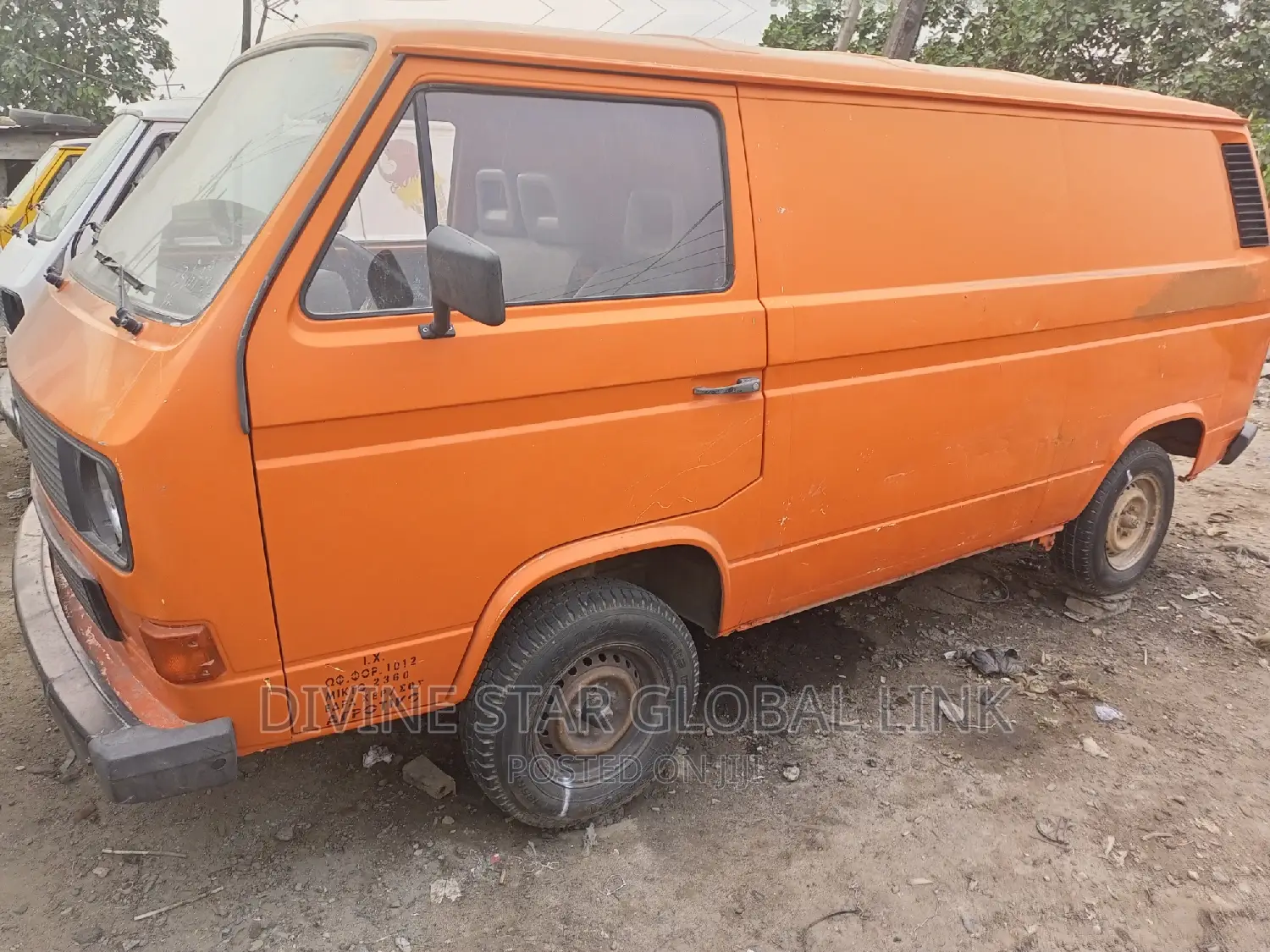 Volkswagen Transporter 2000 Orange