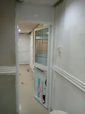 Aluminum Hinge Door Series 10