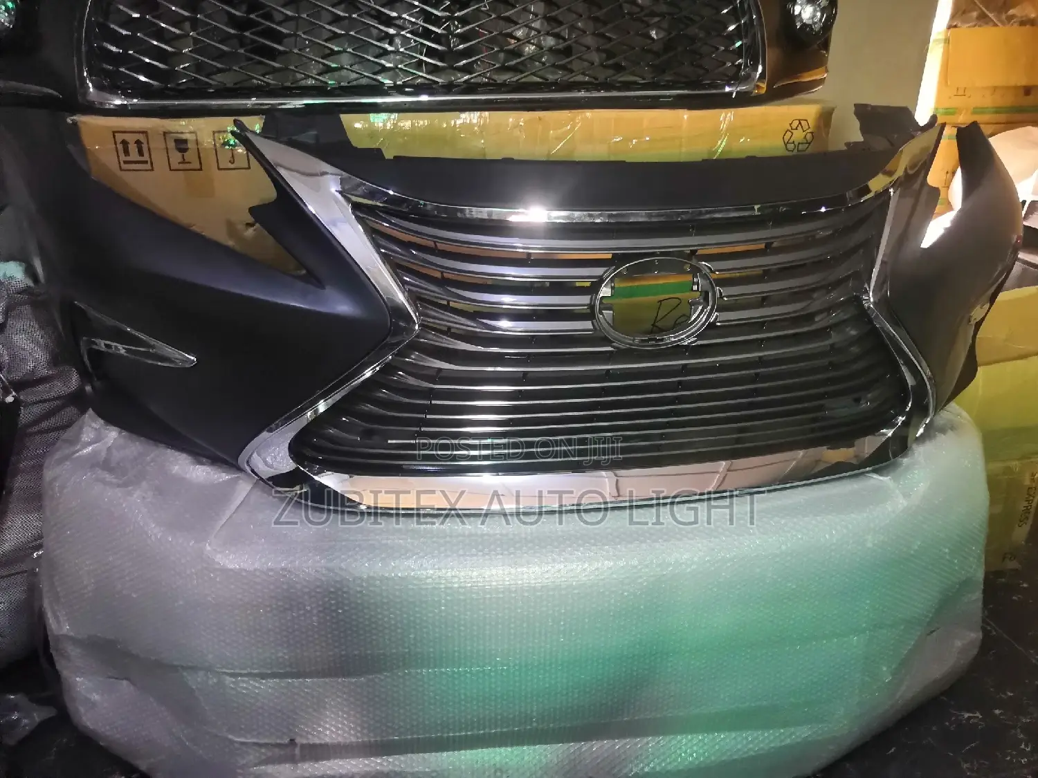 Complete Front Bumper Es350 2018