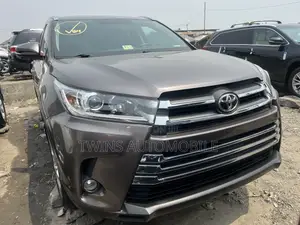 Toyota Highlander 2016 Gray