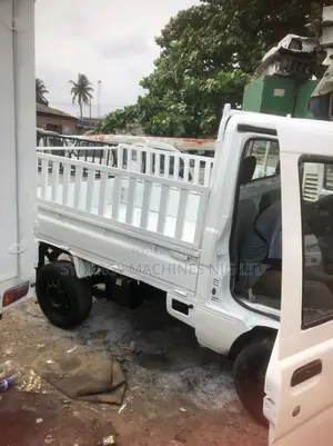 Daihatsu Hijet Truck-Low Fuel Consumption 2018 White
