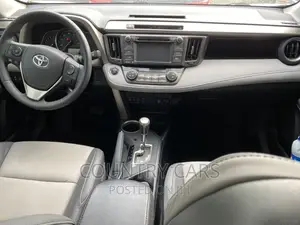 Toyota RAV4 2015 White