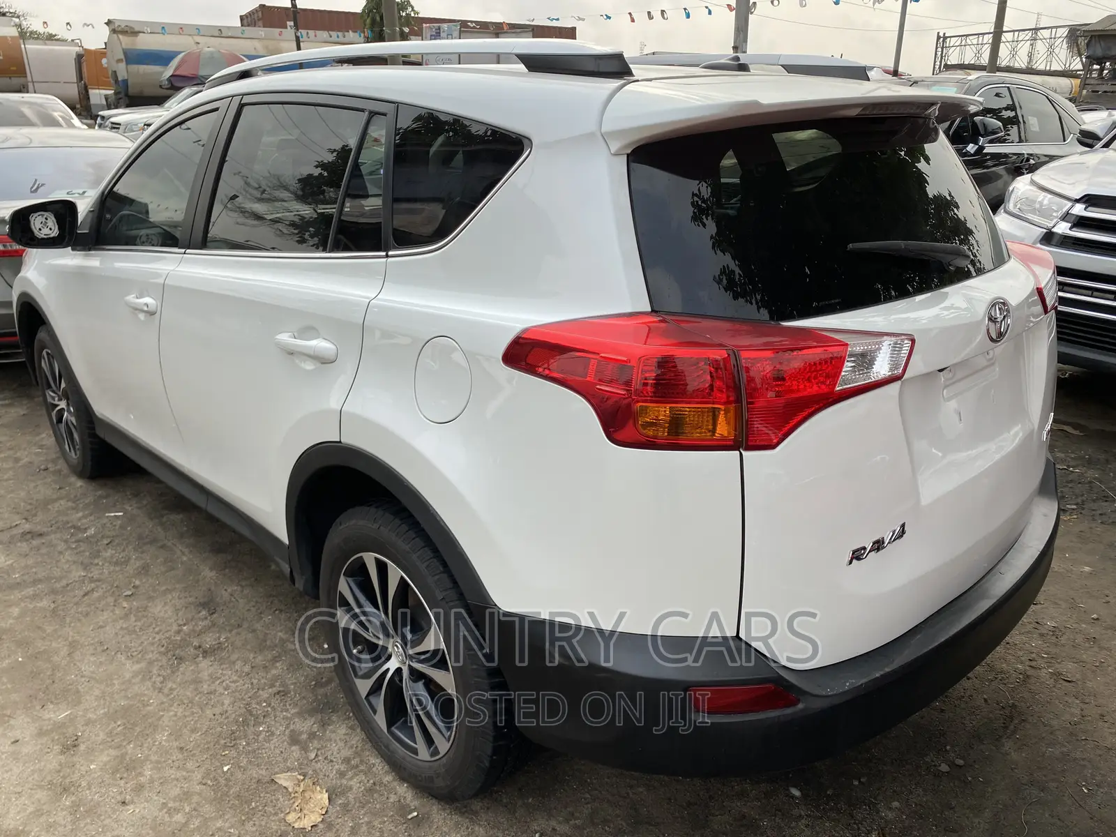 Toyota RAV4 2015 White