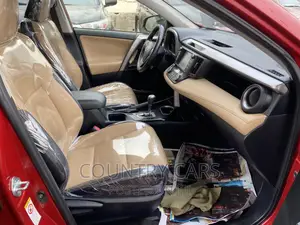 Toyota RAV4 2018 Red