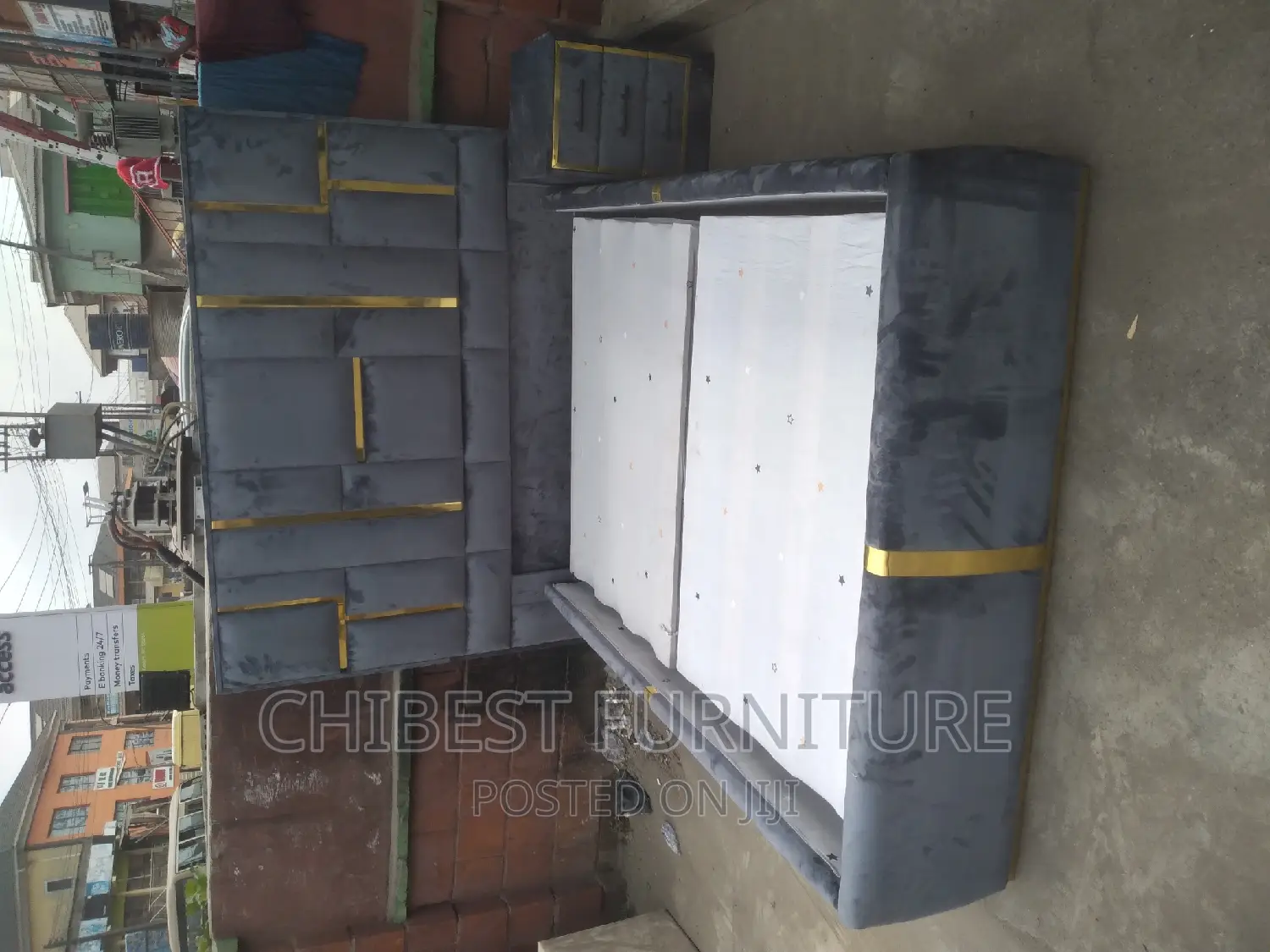 Quality 4.5by6 Ulphostery Padded Bed Frame With One Bed Side