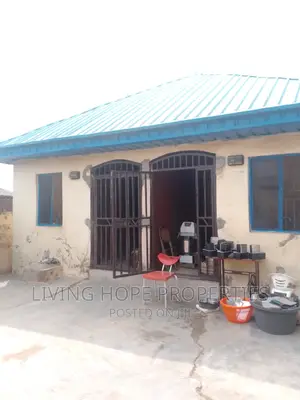 Furnished 2bdrm Block of Flats in Magboro, Obafemi-Owode for sale