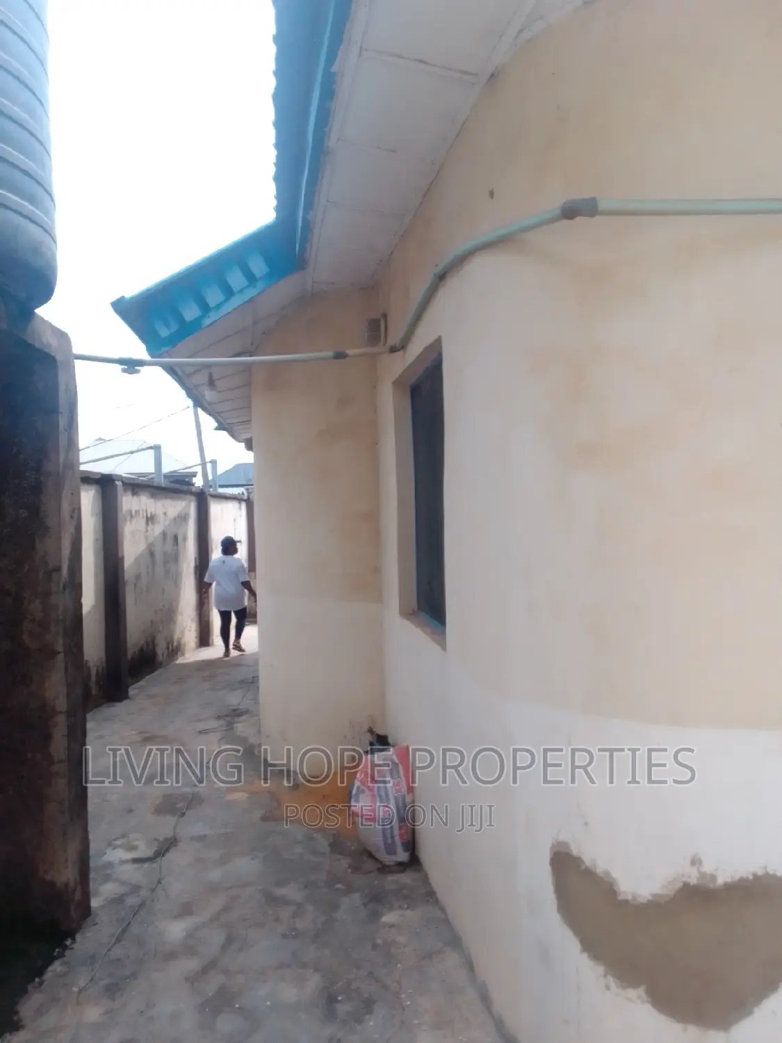 Furnished 2bdrm Block of Flats in Magboro, Obafemi-Owode for sale