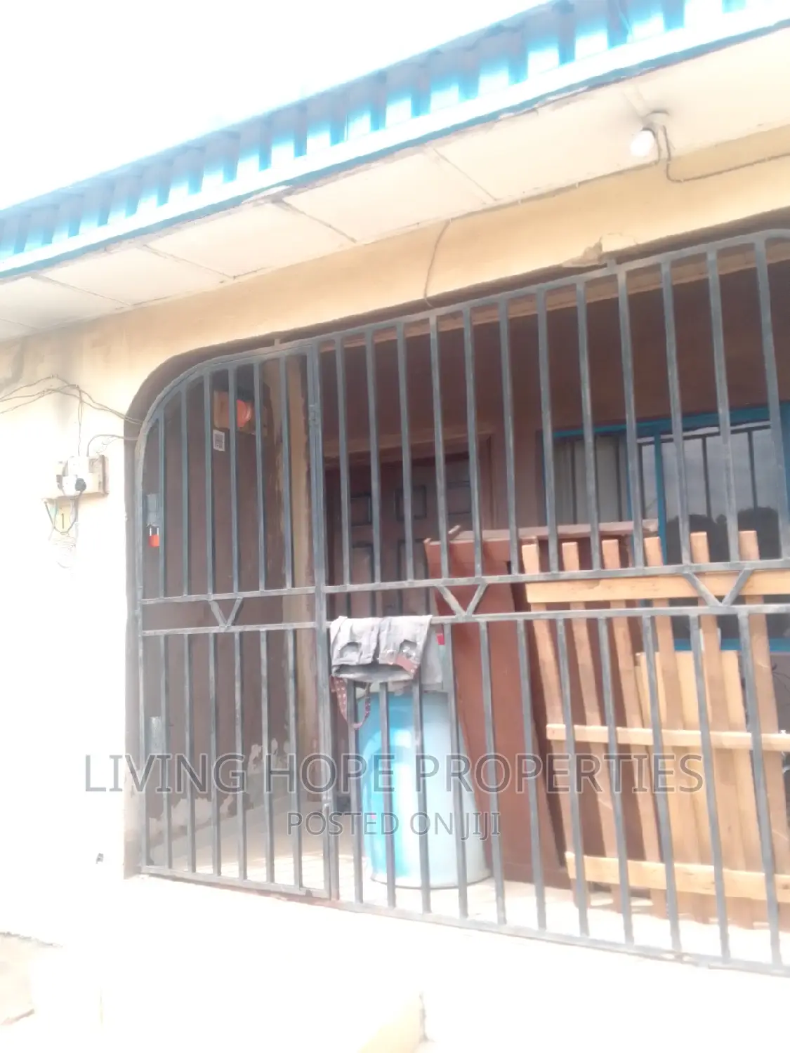 Furnished 2bdrm Block of Flats in Magboro, Obafemi-Owode for sale