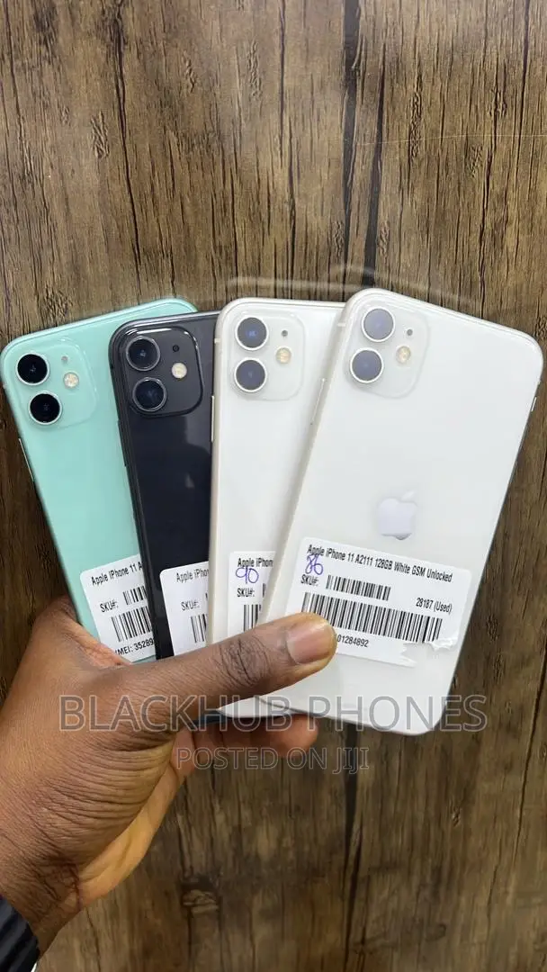 New Apple iPhone 11 64 GB Black