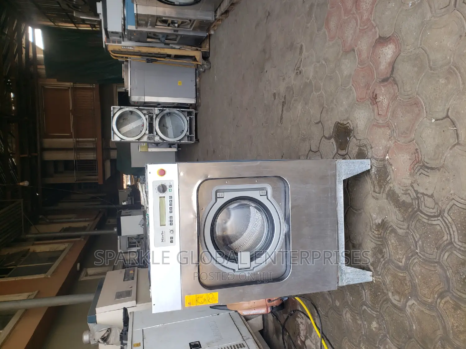 Industrial Washing Machine