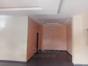 Photo - 3bdrm Block of Flats in Lugbe District for rent
