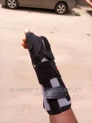 B Well Wrist Support for Sports Injuries