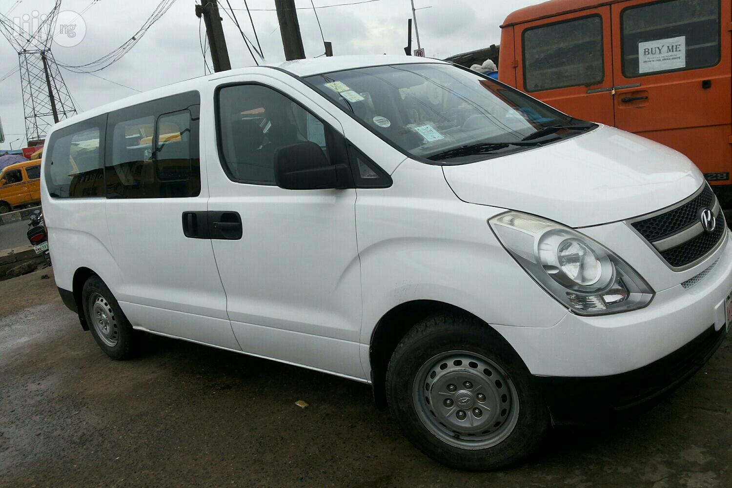 Buses/Cars For Hire