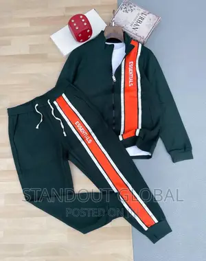 Top-Class Essential Up-and-Down Hoodie