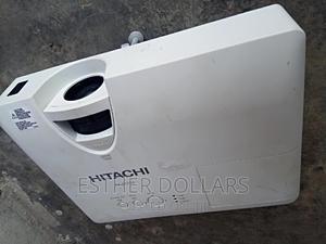 Quality Hitachi Projector for All Events/Church Programs