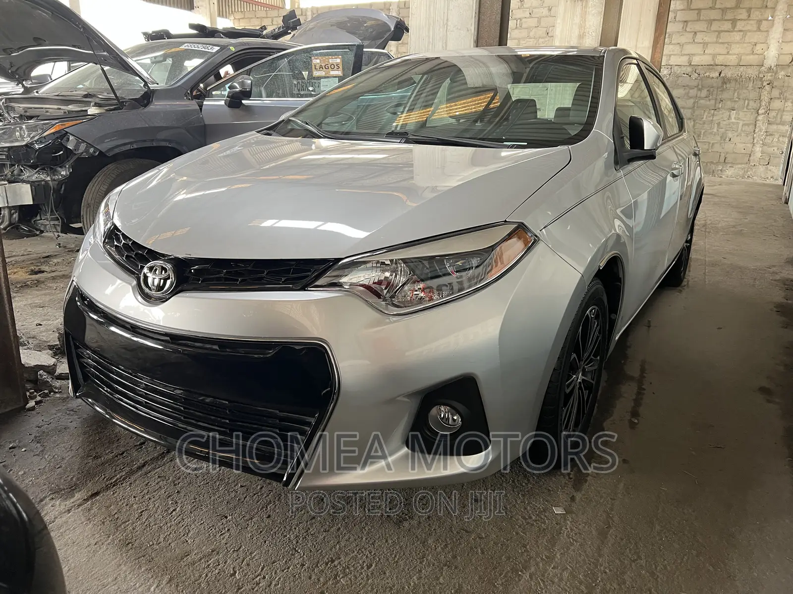 Toyota Corolla 2015 Silver