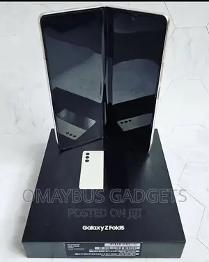 New Samsung Galaxy Fold 5G 512 GB Black