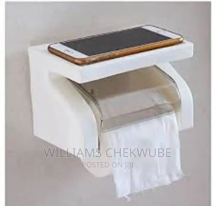Tissue Holder